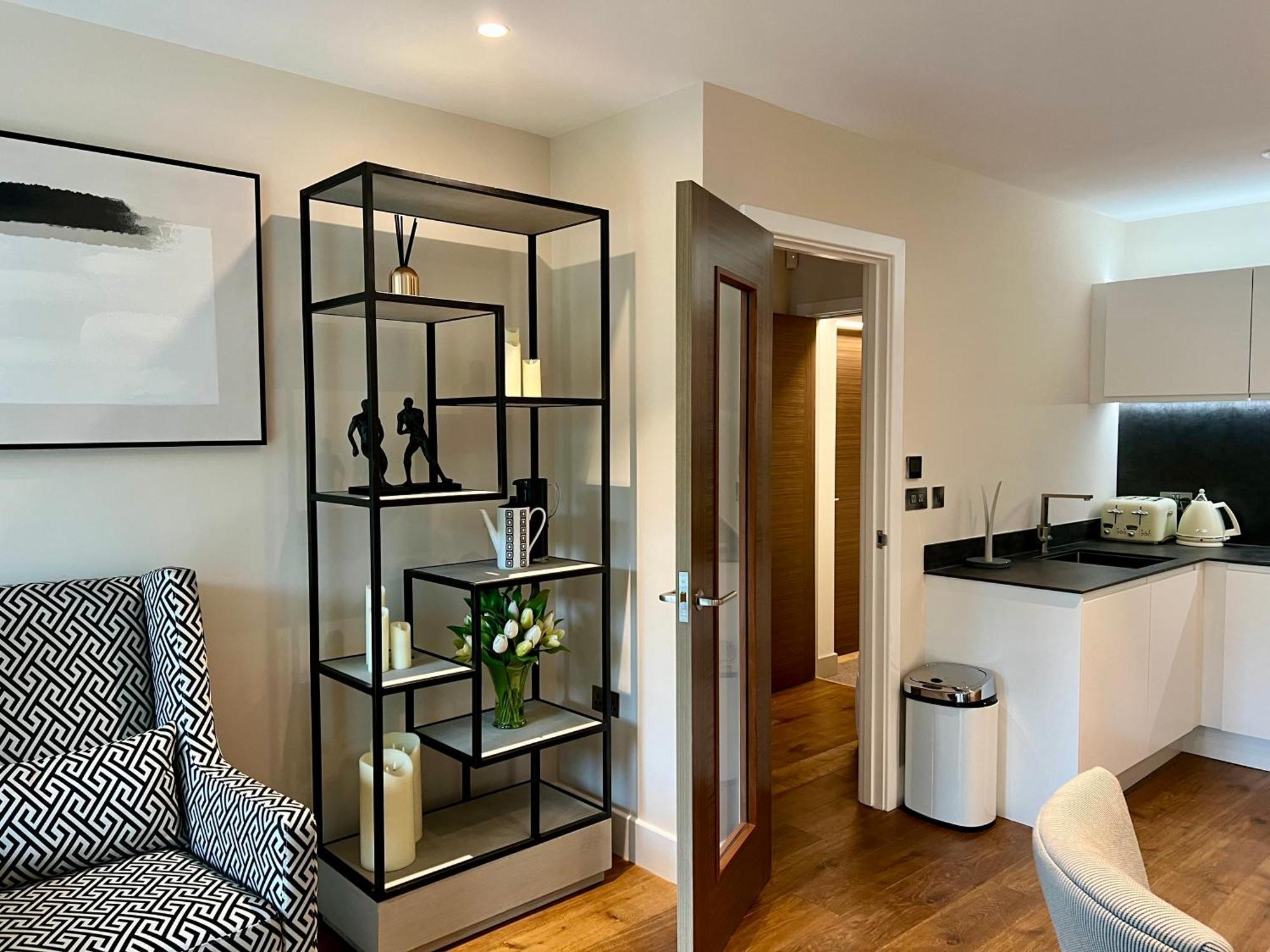 요크 The Noir Blanc Retreat At Ryedale House 아파트 외부 사진